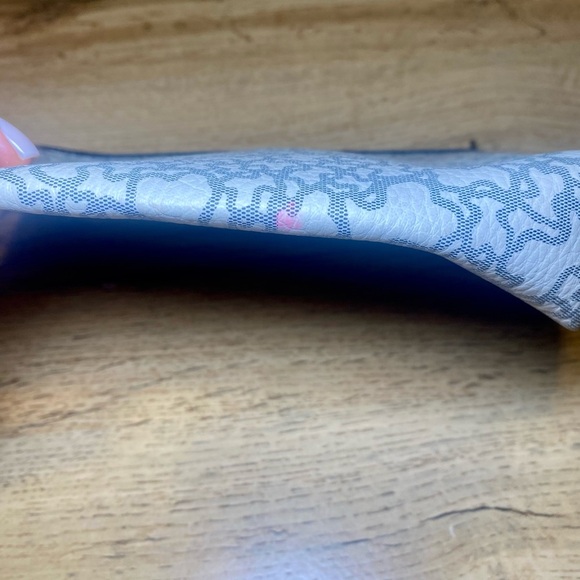 TOUS Monogram Pouch – Medium Cosmetic / Travel Case - Picture 2 of 7